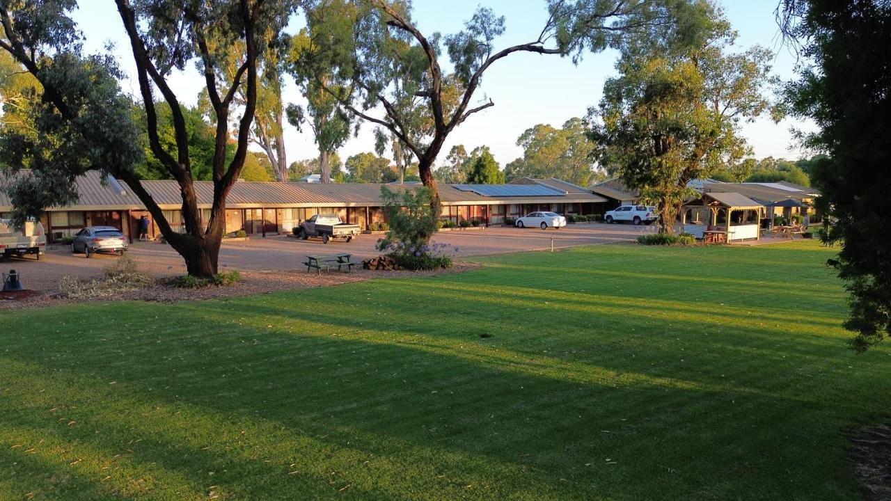 Tatura Country Motel Eksteriør billede