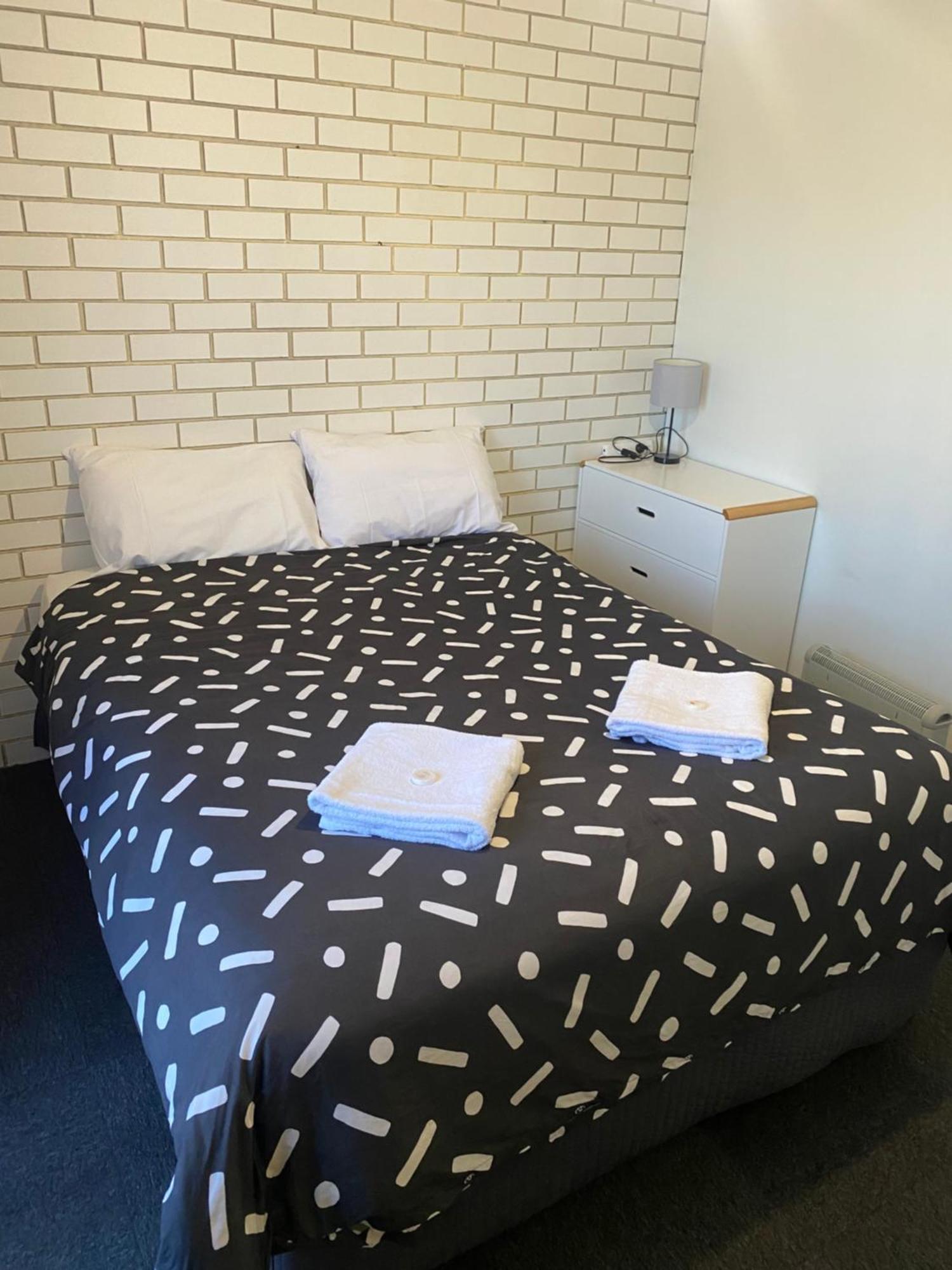 Tatura Country Motel Eksteriør billede