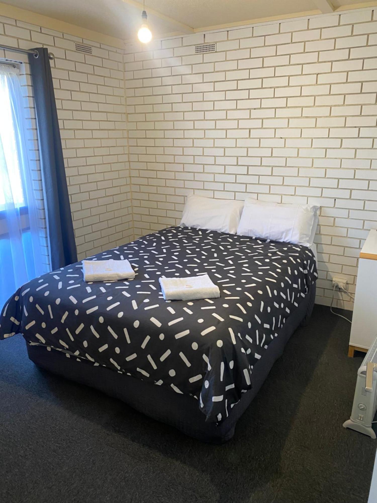 Tatura Country Motel Eksteriør billede
