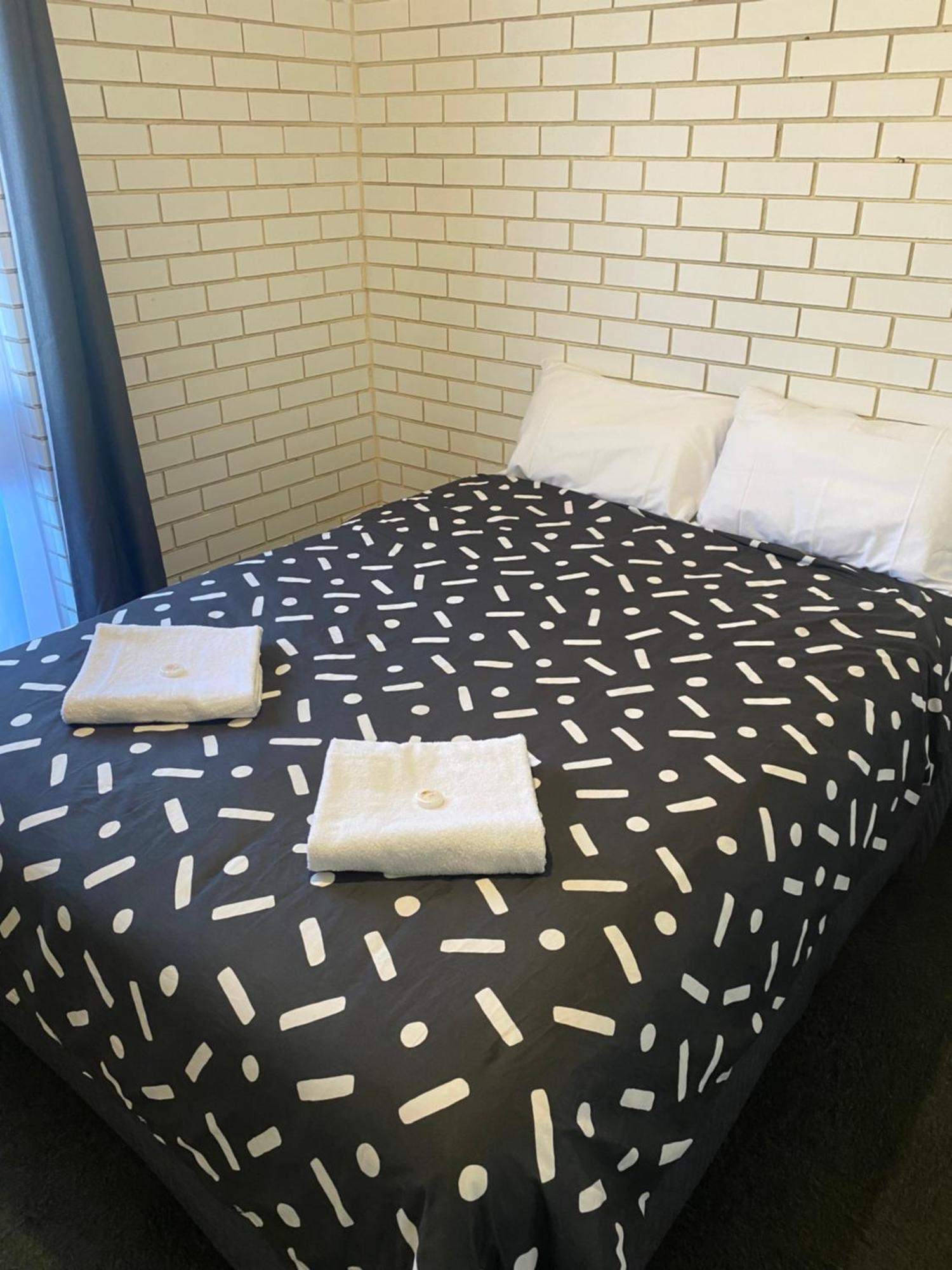 Tatura Country Motel Eksteriør billede